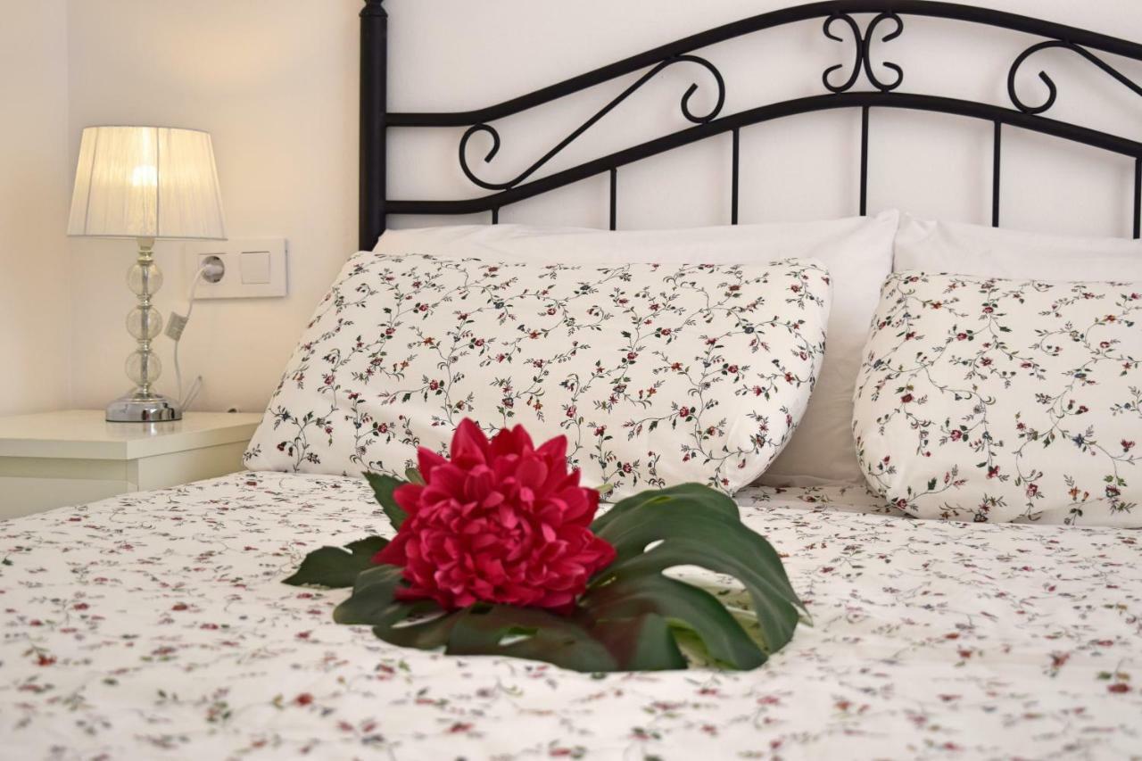 Apartamento Cister Old Town Malaga Zewnętrze zdjęcie
