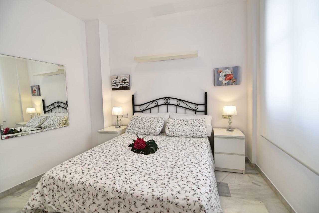 Apartamento Cister Old Town Malaga Zewnętrze zdjęcie